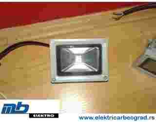 ugradnja-reflektora-električar-beograd-tim